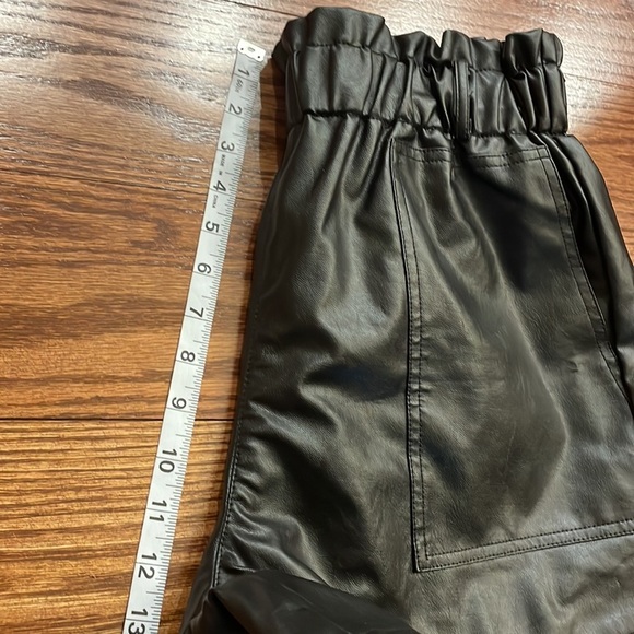 Ramisu FAUX LEATHER shorts paper bag gathered elasticized waist big pockets XL - Picture 8 of 13